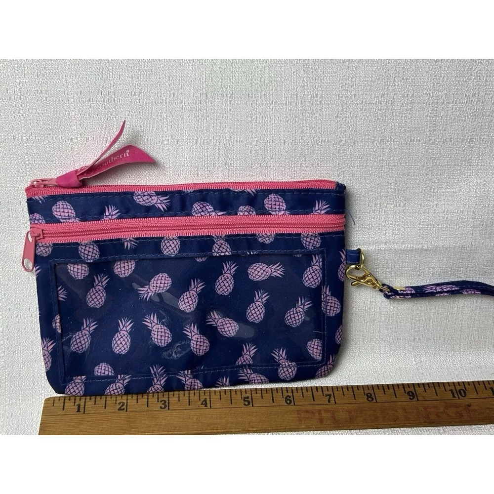 Simply Southern‎ Pineapple Wristlet